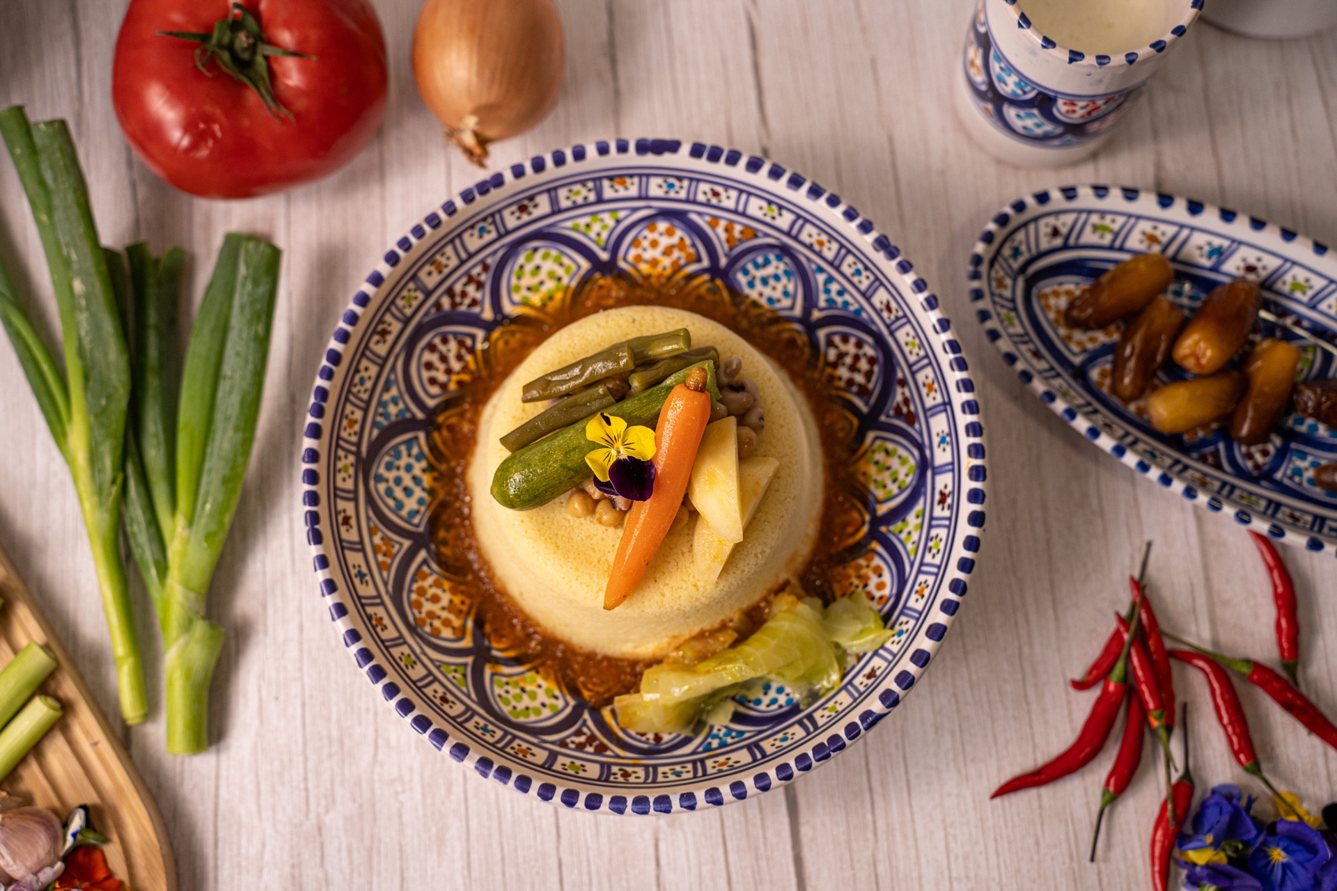 Couscous do Oriental Bowls, servido bem quente numa tigela